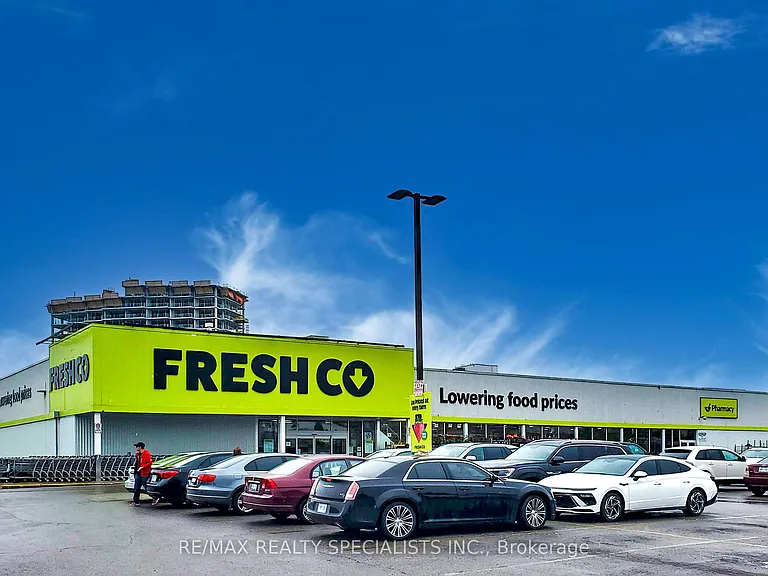 7 Erie Ave #809 — Photo 30