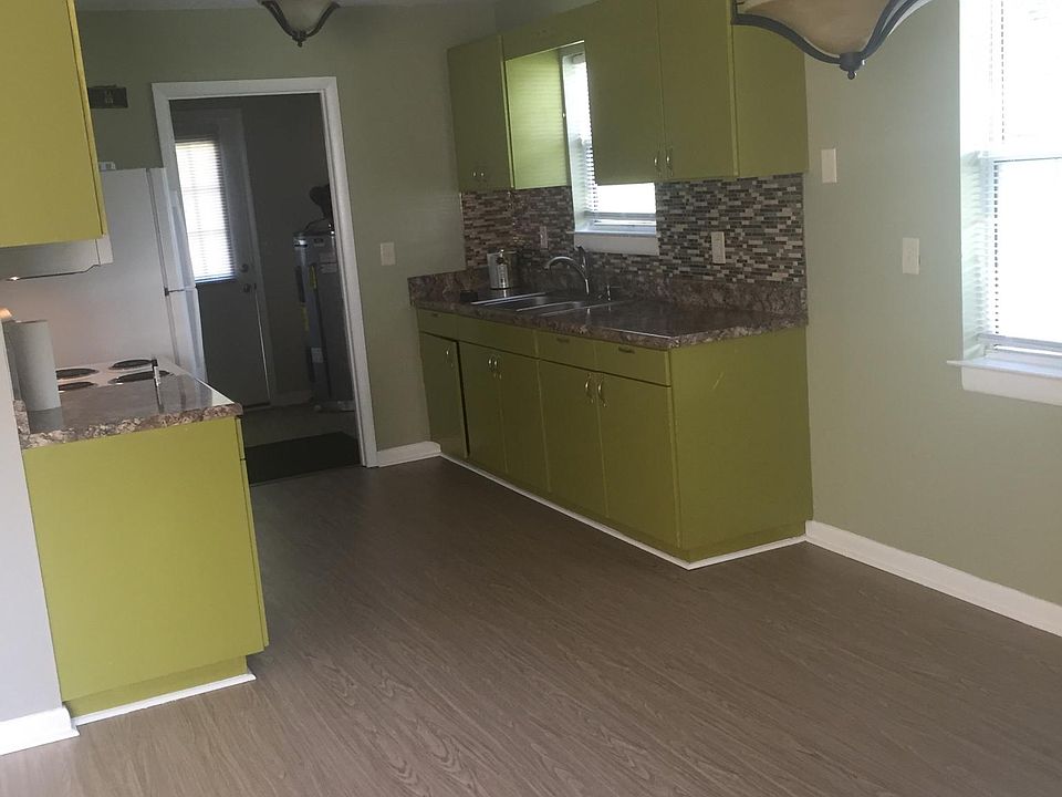 1st image of 706 Carver Ave