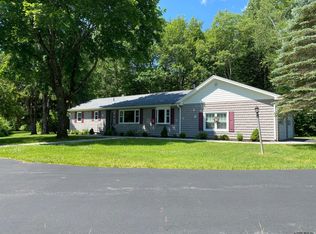 475 Selfridge Rd, Gansevoort, NY 12831