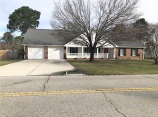 5814 Bibar Rd, Fayetteville, NC 28304