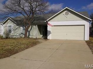 13 Rock Church Dr, O'Fallon, MO 63368