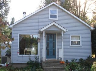 15040 Park Ave NE, Aurora, OR 97002