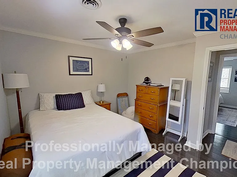 2206 Acacia Dr — Photo 16