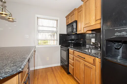 300 Wilson Rd #22C Photo 1