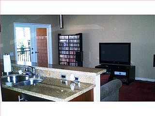 3rd image of 1845 Palm View Pl APT 215