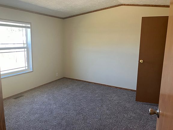 5th image of 74 Silverton Cir #Sc074
