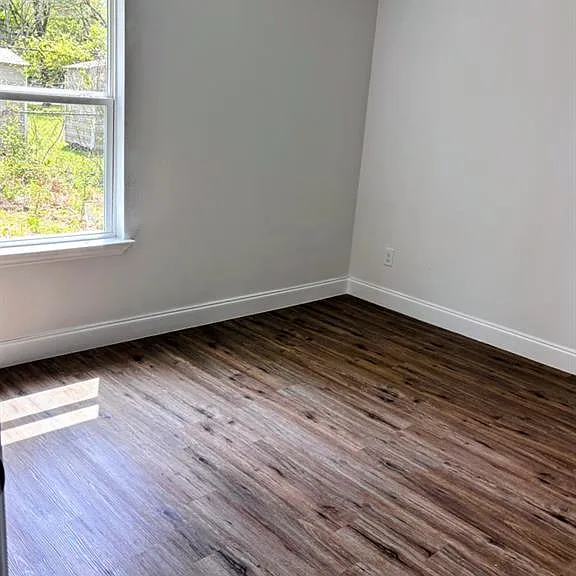 714 Cedarcrest Dr — Photo 13