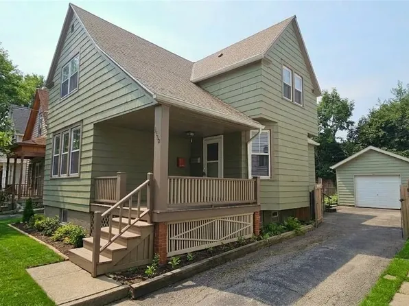 1422 Graber Dr, Lakewood, OH 44107