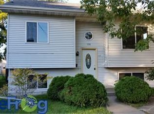 532 Ceape Ave, Oshkosh, WI 54901