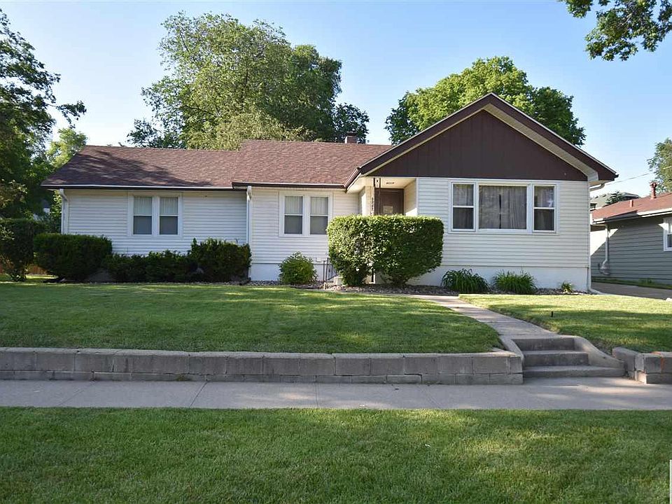 1st image of 3727 Elmdale Ave