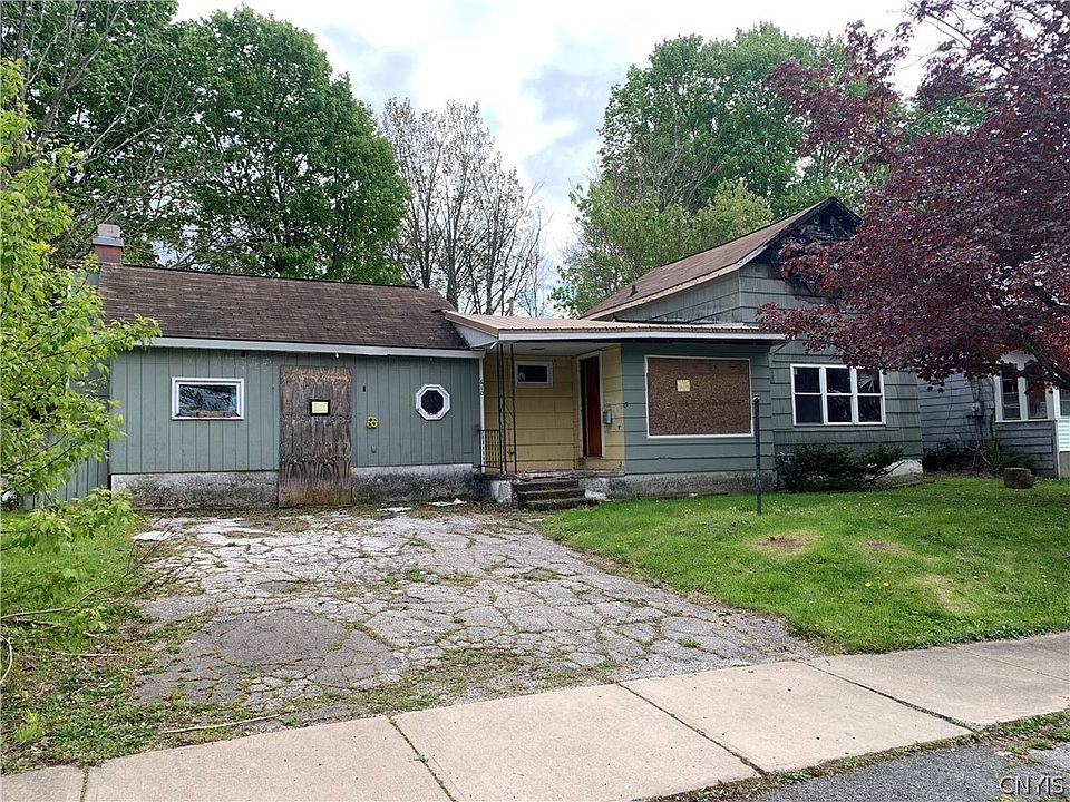 1st image of 610 Rochester St