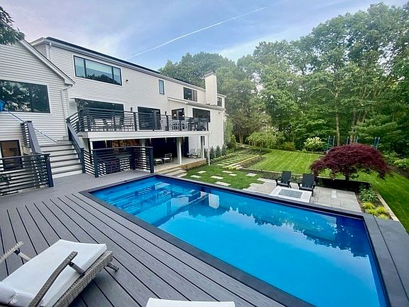 4th image of 22 Cranmore Rd