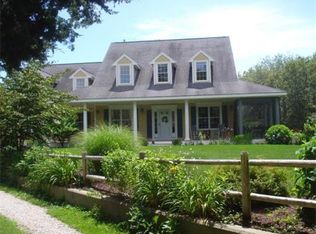 26R Pine Island Rd, Mattapoisett, MA 02739