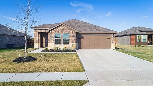 1st image of 1504 Buckaroo Ln
