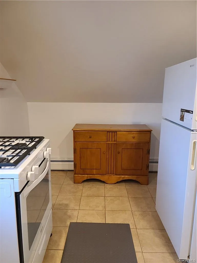 1 bed, 1.0 bath, 500 sqft, $2,100 — Photo 3