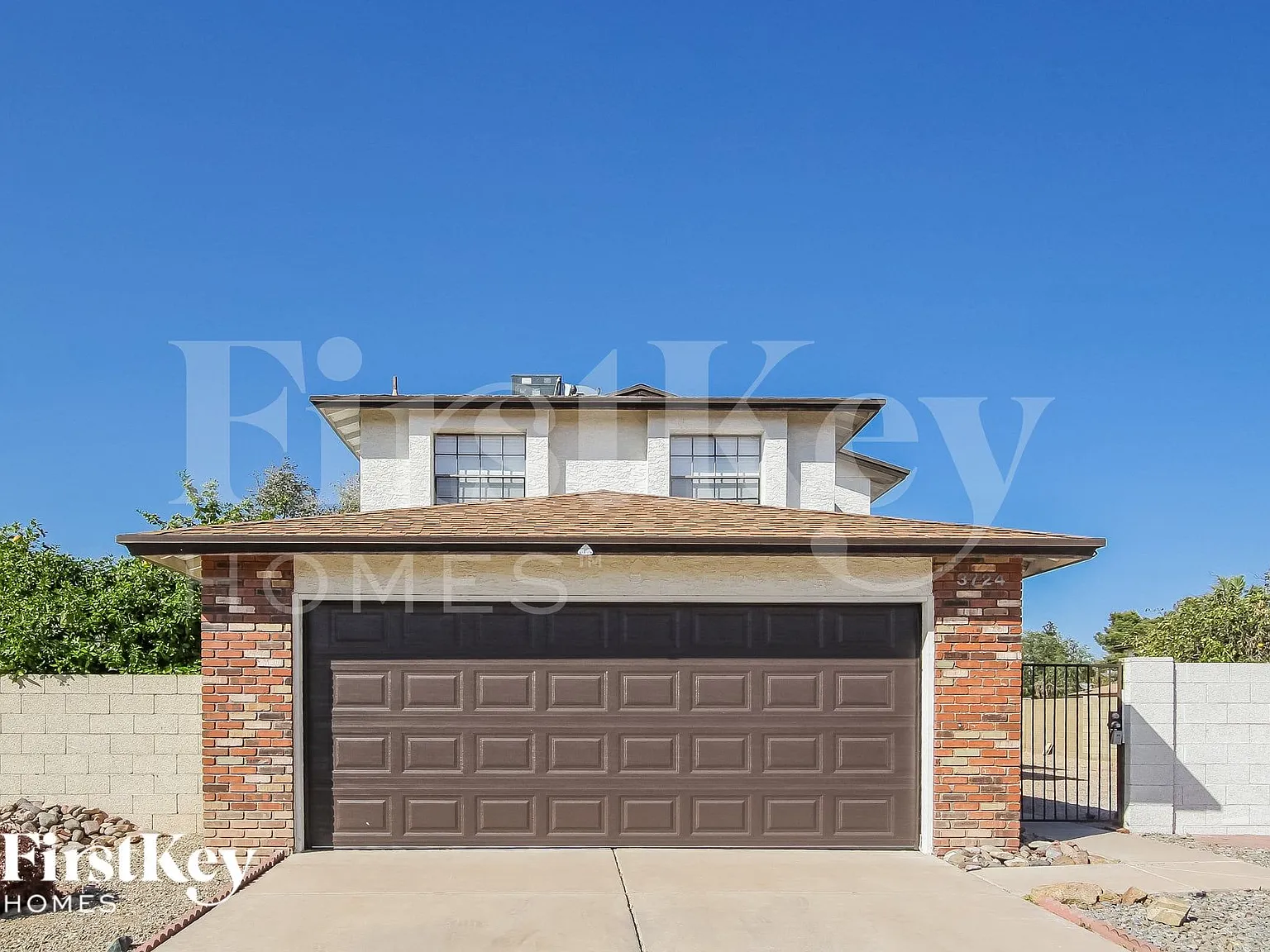 3 bed, 2.5 bath, 1480 sqft, $2,130 — Photo 2