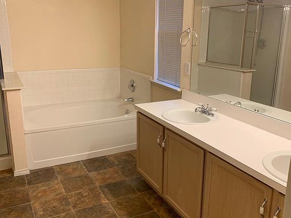 3rd image of 2236 Eagle Mountain Dr