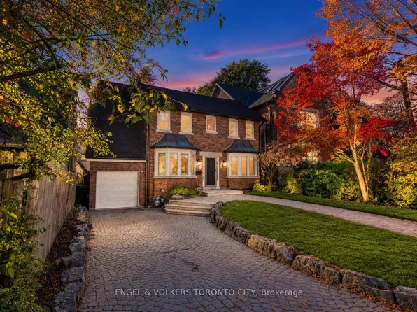 55 Elderwood Dr, Toronto, ON M5P 1X2