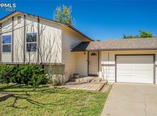 7320 Sneffels St, Colorado Springs, CO 80911