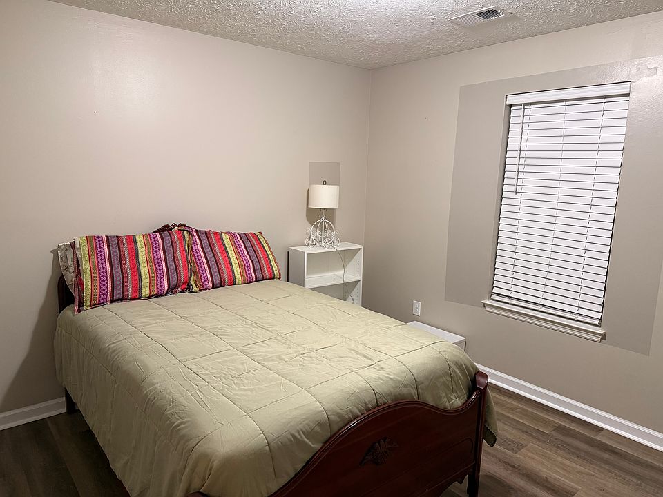 1st image of 151 Juniper Dr