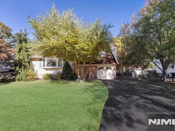 230 Washington Avenue, Westwood, NJ 07675