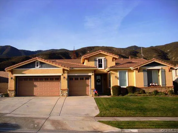 15064 Whitegate Ln, Fontana, CA 92336