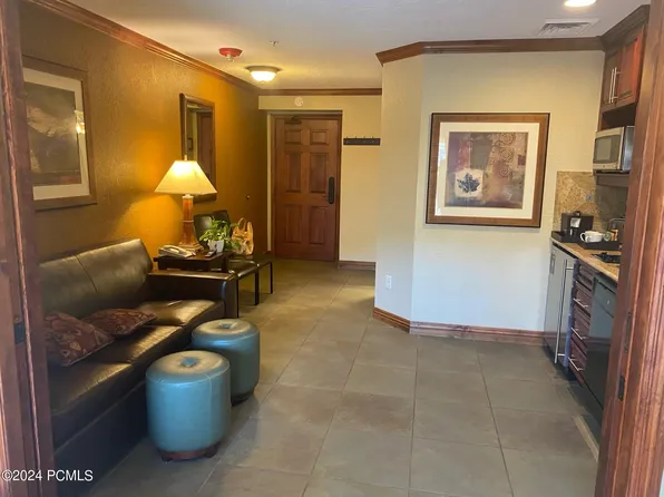3000 Canyons Resort Dr #3802, Park City, UT 84098