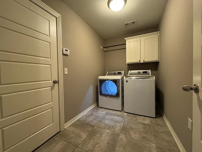 4027 Benjamin Ln — Photo 20