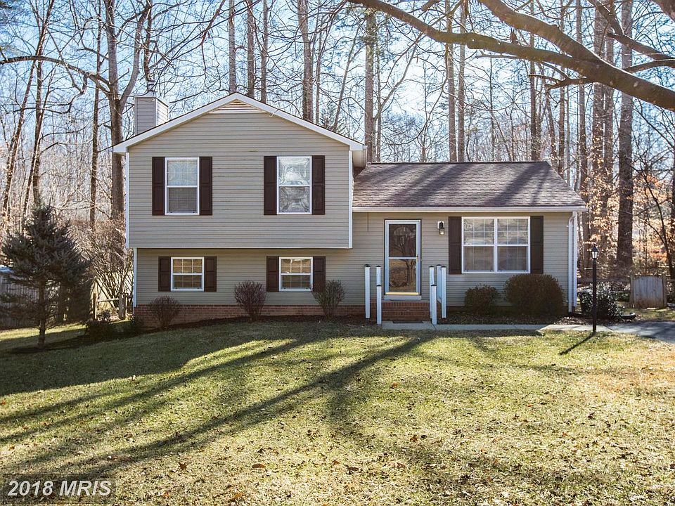 1st image of 10921 Crestwood Dr