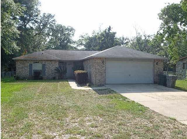 1st image of 635 N 74th Ave