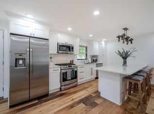 11 Rice St #1, Salem, MA 01970