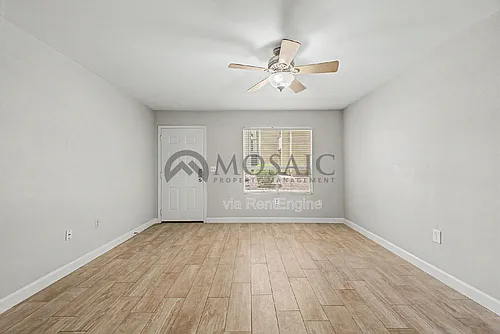 461 W Holmes Ave Photo 1