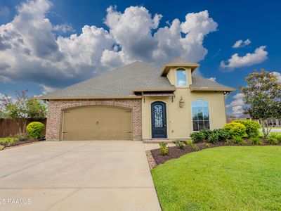 11417 Twin Oaks Cir, Maurice, LA, 70555