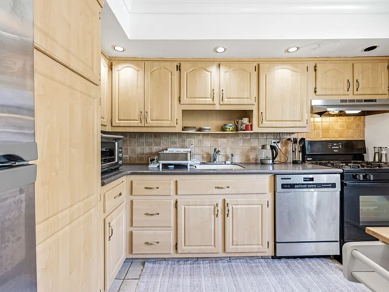 33 Mattocks Pl — Photo 7