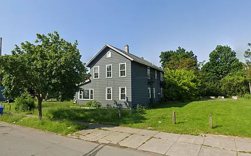 227 Saratoga Ave Photo 1