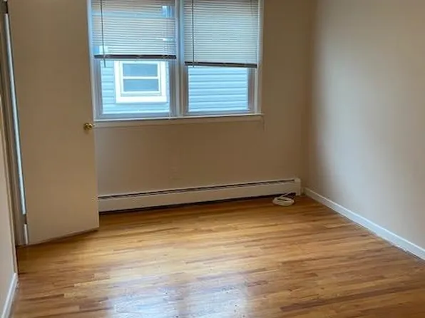 738 Kennedy Boulevard image 17 of 21