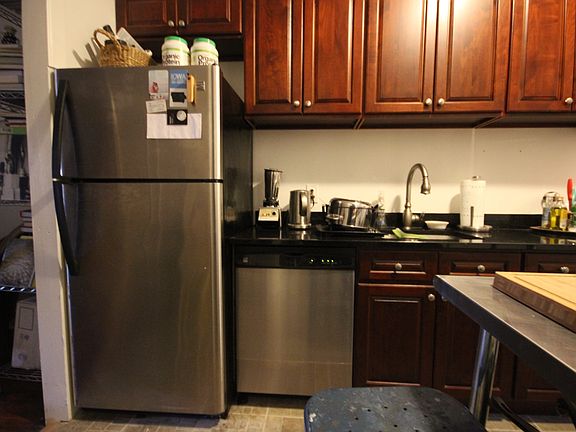 2nd image of 306 Suydam St #7G