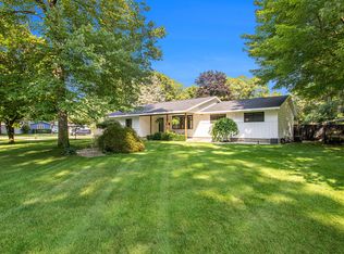 986 Cheboygan Dr, Muskegon, MI 49445