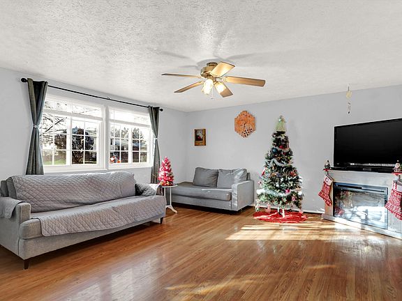 5th image of 3436 Pinetop Dr