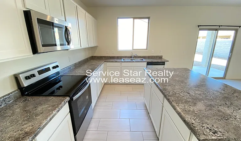 10426 W Cordes Rd — Photo 10