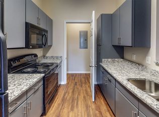 4025 Oakwood Dr APT 325, Chattanooga, TN 37416