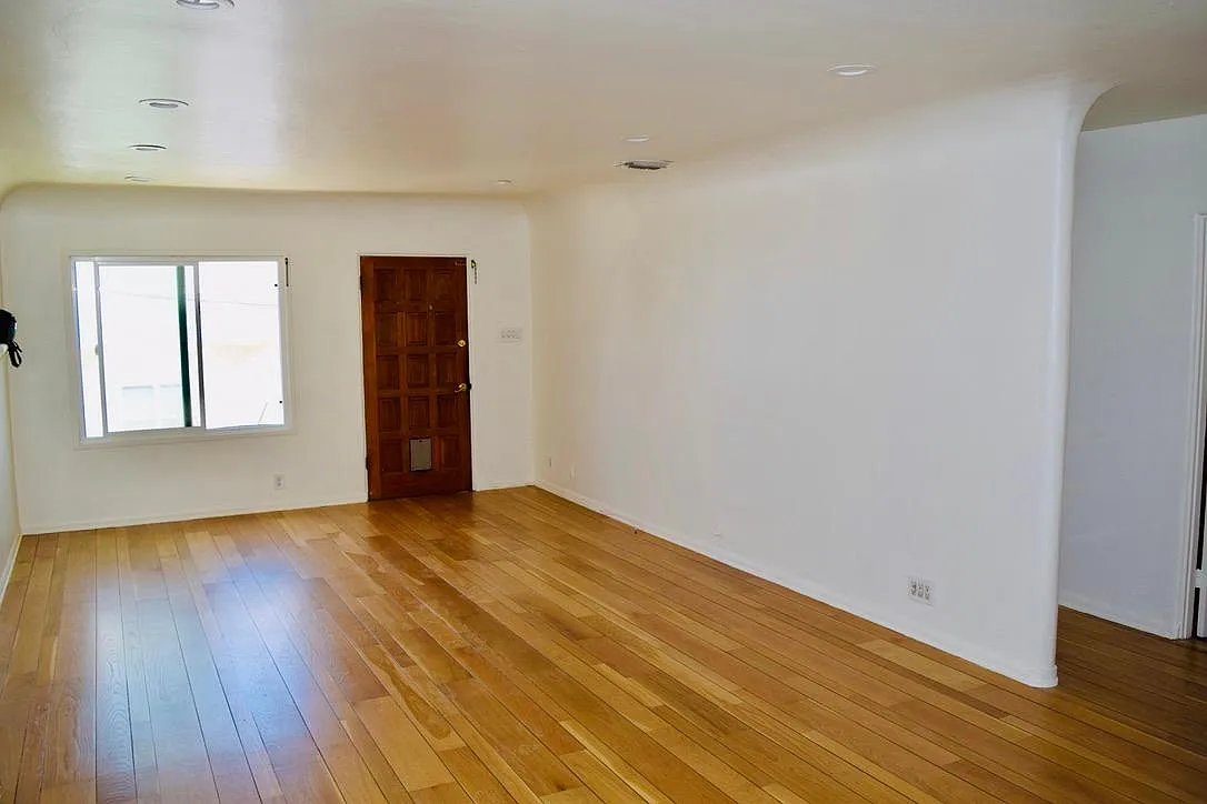 3607 Alma Avenue — Photo 4
