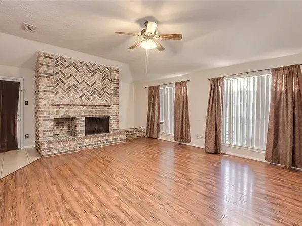 7014 Tara Blue Ridge Dr, Richmond, TX 77469