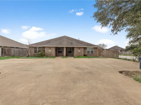 3621 Oldenburg Ct, College Station, TX 77845