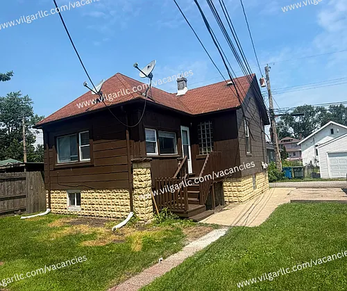 1007 Becker St Photo 1