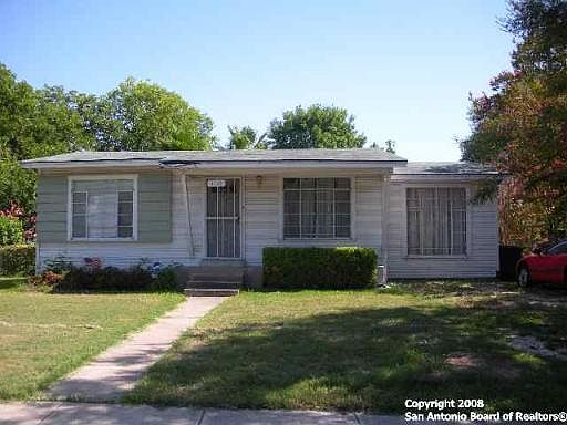 1st image of 1110 W KIRK PL