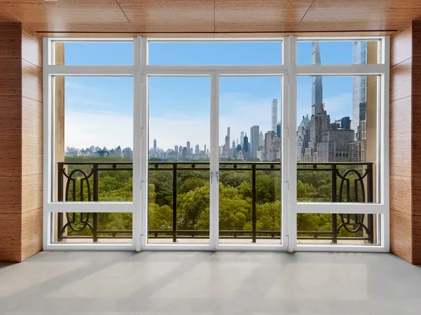 15 Central Park West image 4 of 23