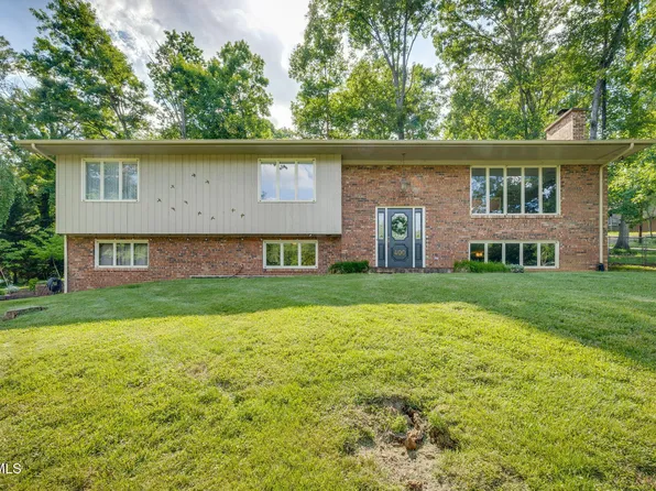 400 Old Castle Rd, Kingsport, TN 37660