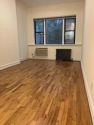 Rented by Urban Real Estate Inc | media 10