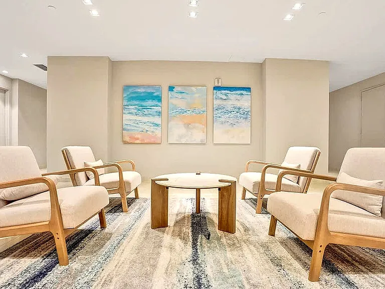 Building's Lounge